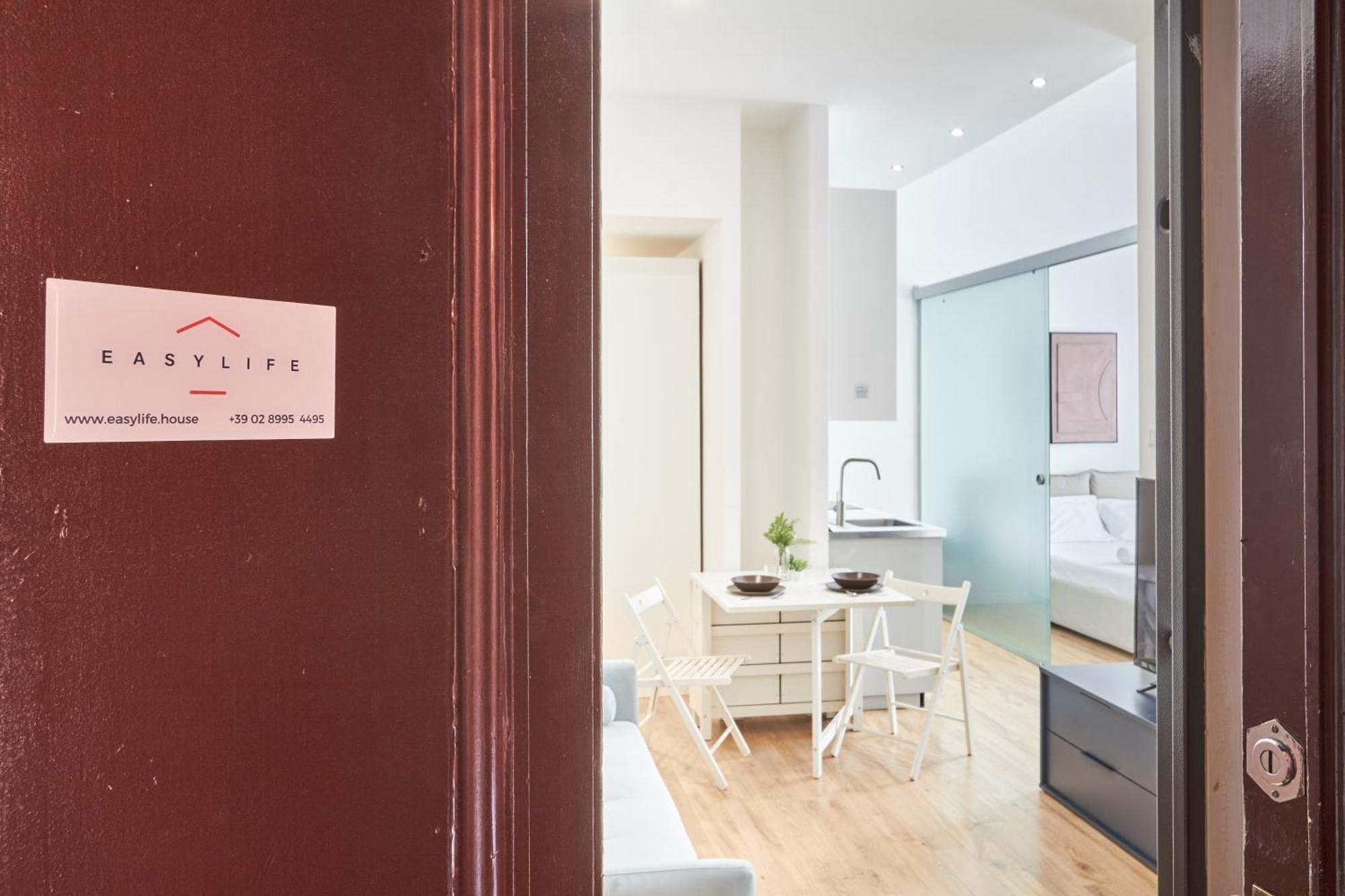 Spacious Flat Close To Fondazione Prada & Metro Milano Eksteriør bilde