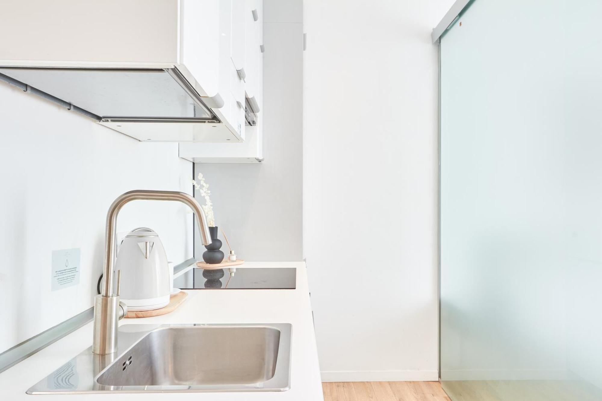 Spacious Flat Close To Fondazione Prada & Metro Milano Eksteriør bilde